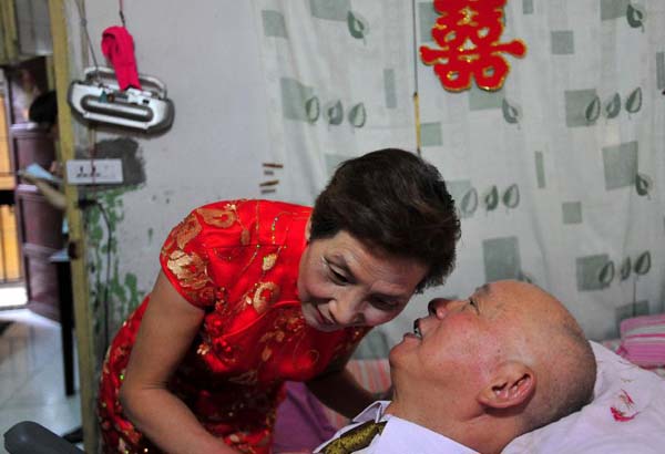 迟到35年的婚礼